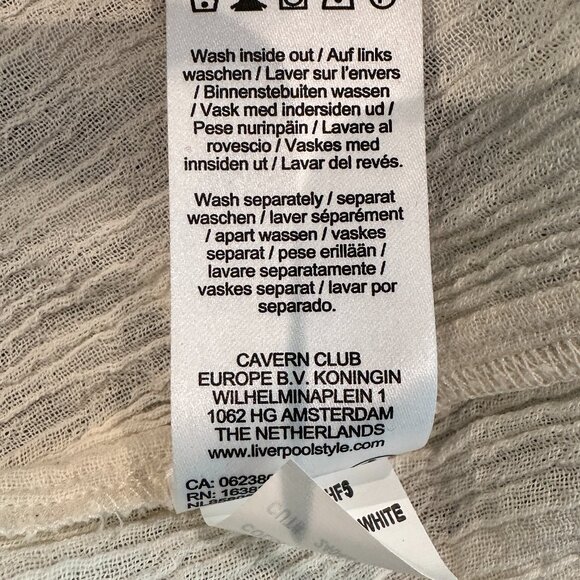 Button Down Shirred Blouse - Picture 14 of 14